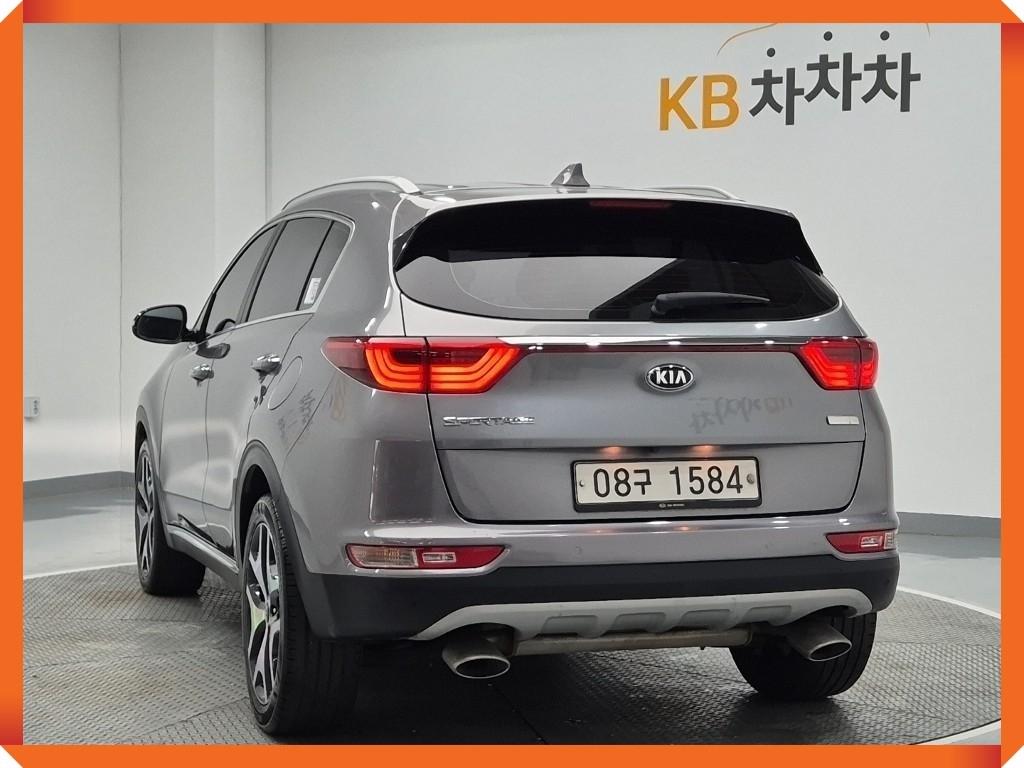 KIA Sportage - Vista 4