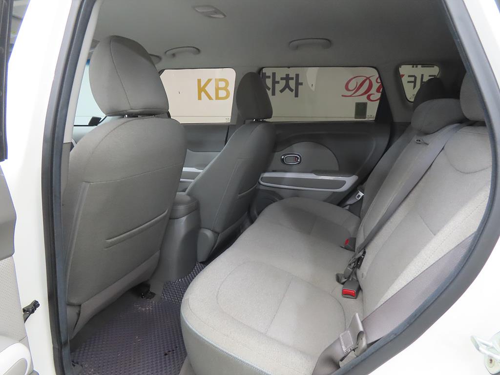 KIA Soul - Vista 6