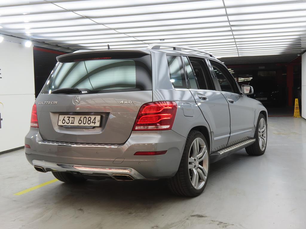 Mercedes Benz GLK Class - Vista 4