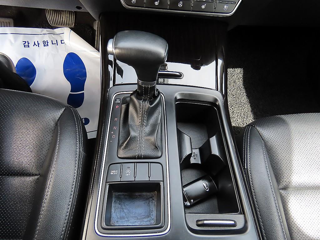 KIA Sorento - Vista 10