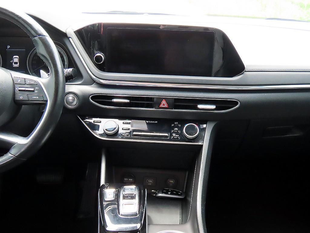 HYUNDAI Sonata - Vista 10