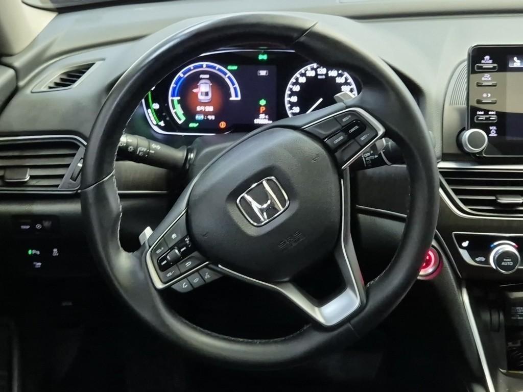 Honda Accord - Vista 9