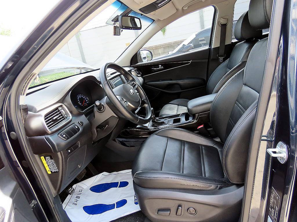KIA Sorento - Vista 5