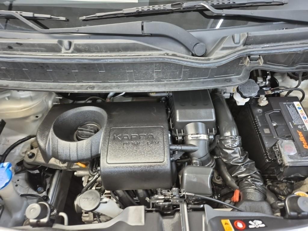 KIA Ray - Vista 5