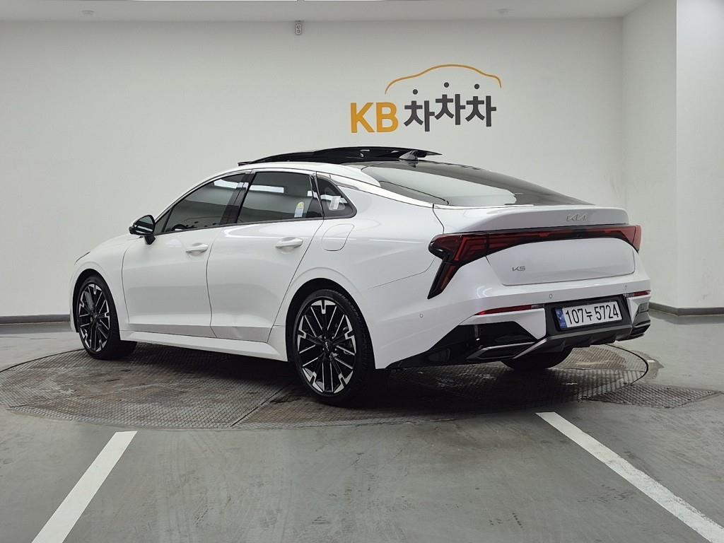 KIA K5 - Vista 3