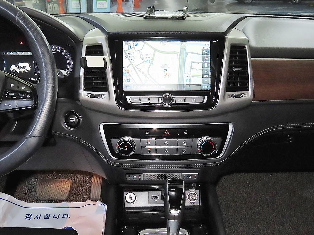 Ssangyong Rexton - Vista 11