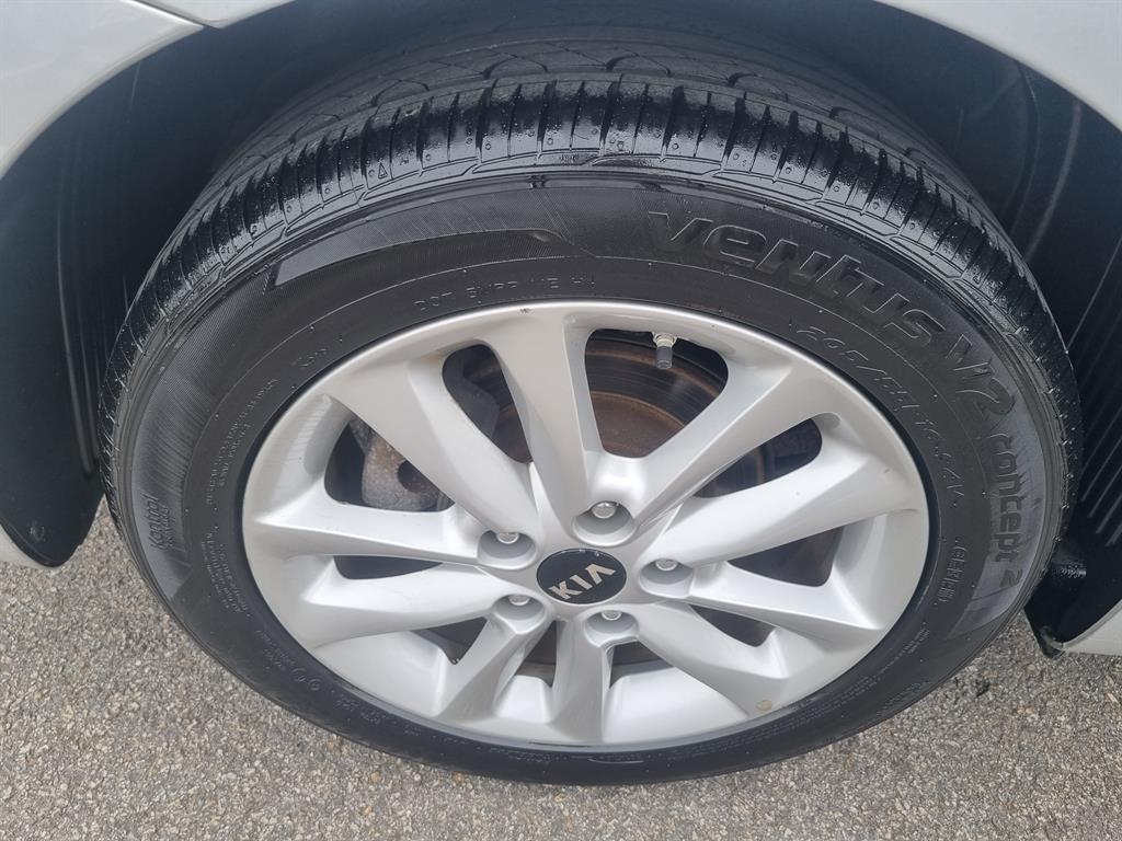 KIA K3 2017 Plateado - Importación desde Corea - HF Imports Iquique - Foto 18
