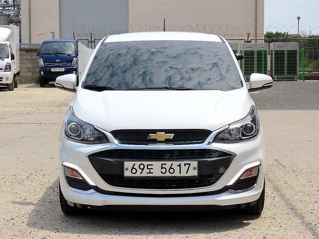 Chevrolet Spark 2019 Blanco - Importación desde Corea - HF Imports Iquique - Foto 1