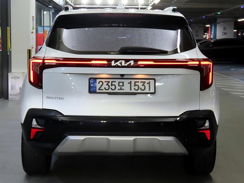 KIA Seltos - Vista 5