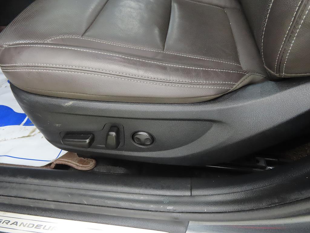 HYUNDAI Grandeur 2019 Gris - Importación desde Corea - HF Imports Iquique - Foto 15