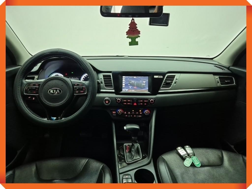 KIA Niro - Vista 8