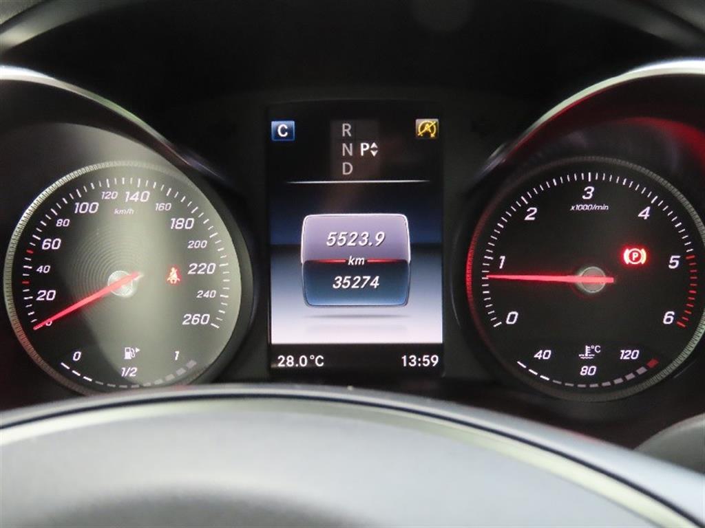 Mercedes Benz GLC Class - Vista 9