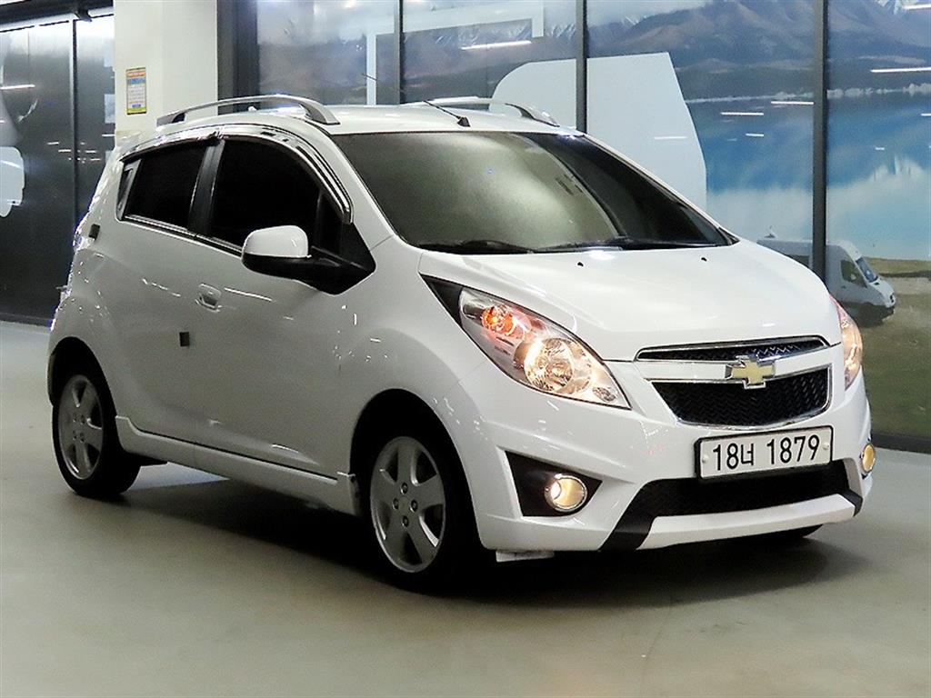 Chevrolet Spark 2012 Blanco - Importación desde Corea - HF Imports Iquique - Foto 1