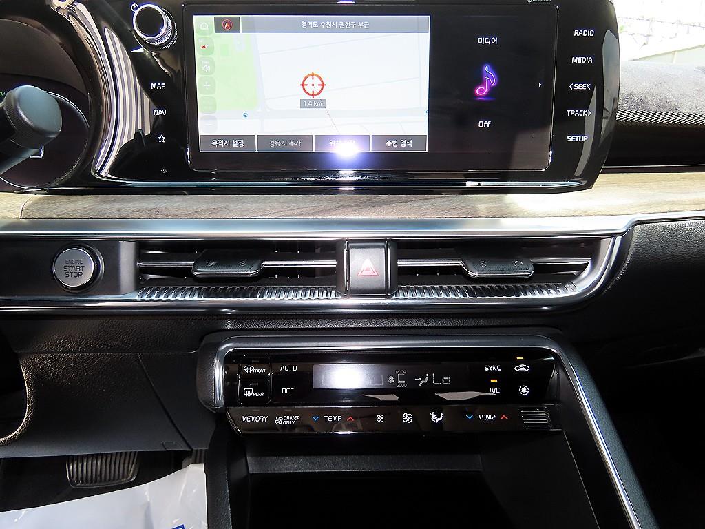 KIA K5 2022 Negro - Importación desde Corea - HF Imports Iquique - Foto 13