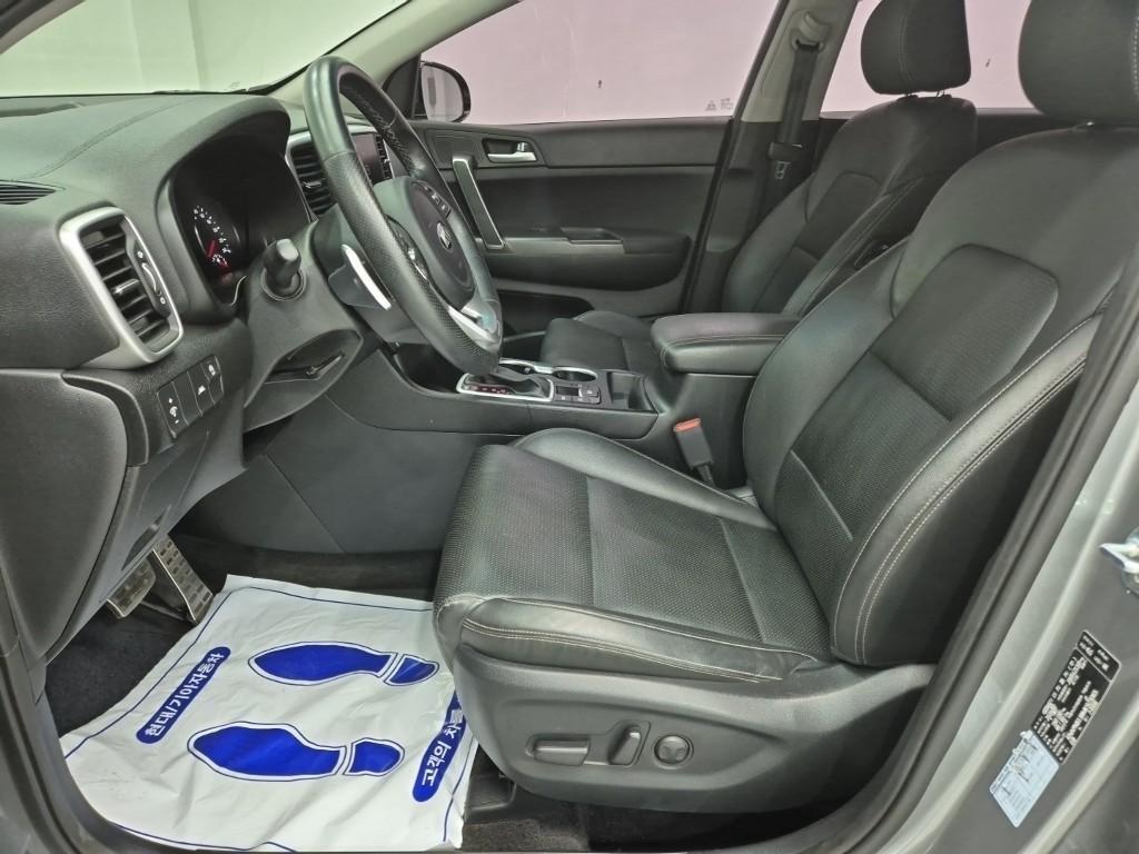 KIA Sportage - Vista 11