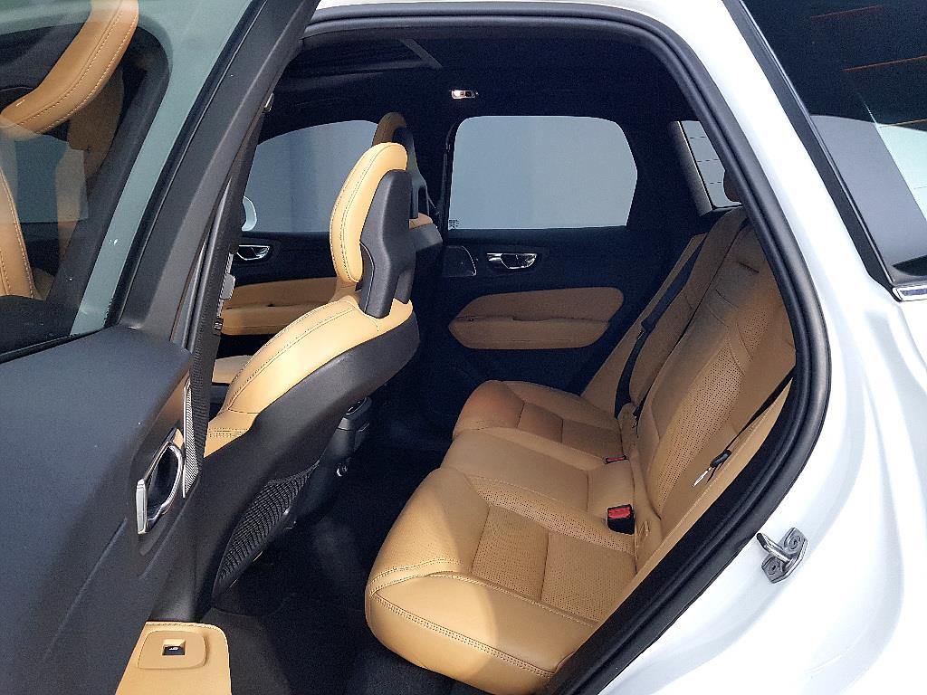 Volvo XC60 - Vista 9