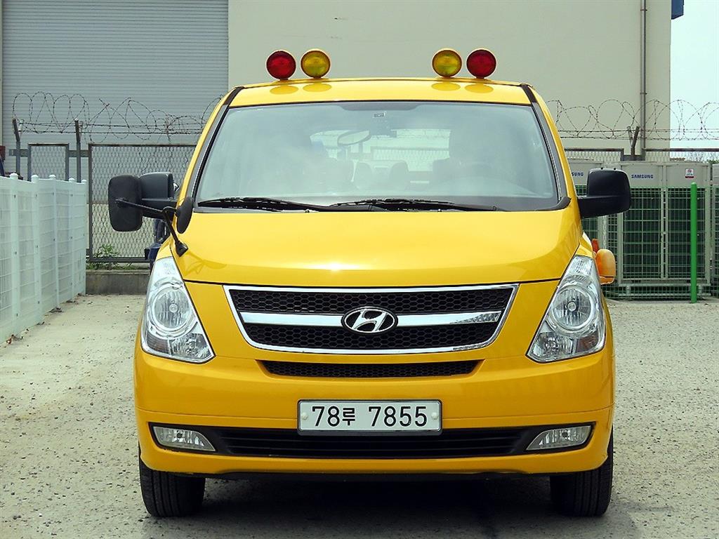 HYUNDAI Starex 2015 - Importación desde Corea - HF Imports Iquique - Foto 1