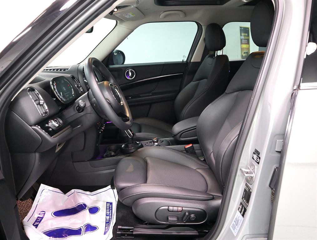 Mini Countryman - Vista 9