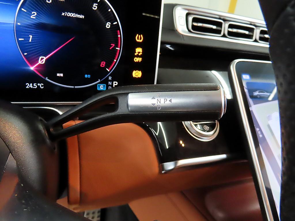 Mercedes Benz S Class - Vista 10