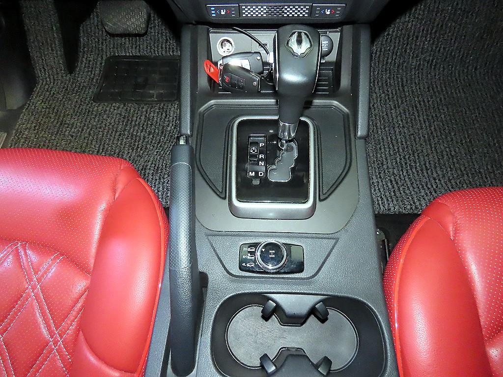 Ssangyong Rexton - Vista 12