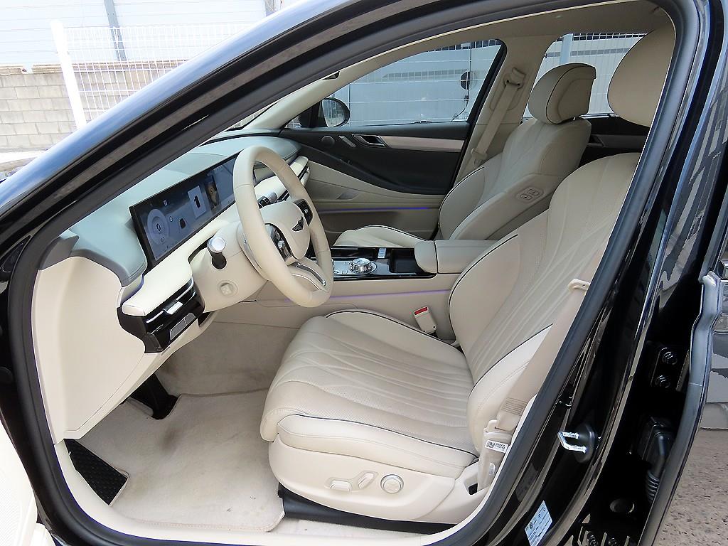 Genesis G80 - Vista 5