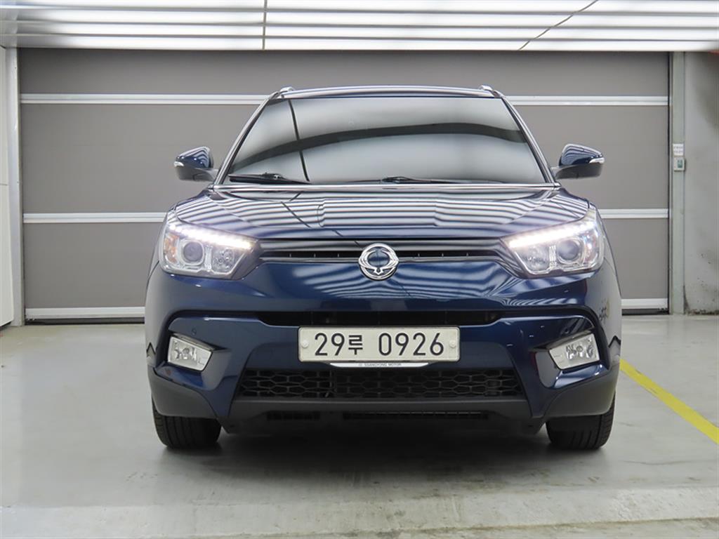 Ssangyong Tivoli - Vista 2