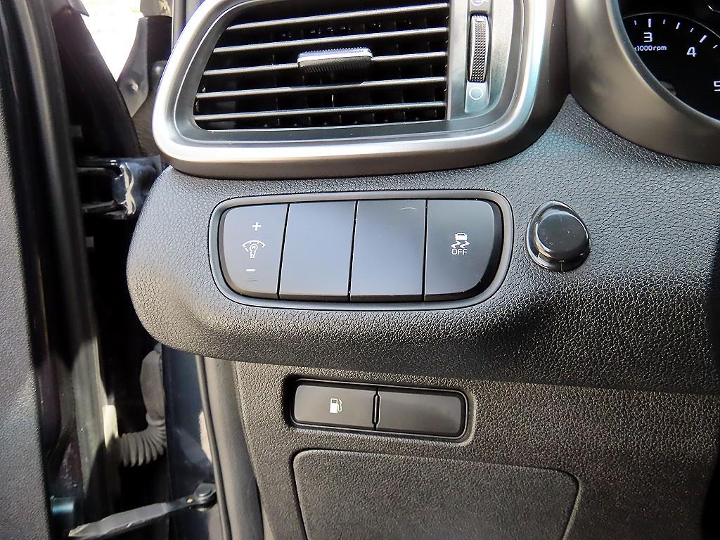 KIA Sorento - Vista 12