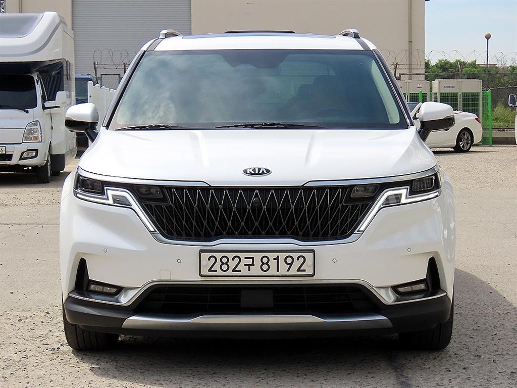 KIA Carnival 2021 Blanco - Importación desde Corea - HF Imports Iquique - Foto 1