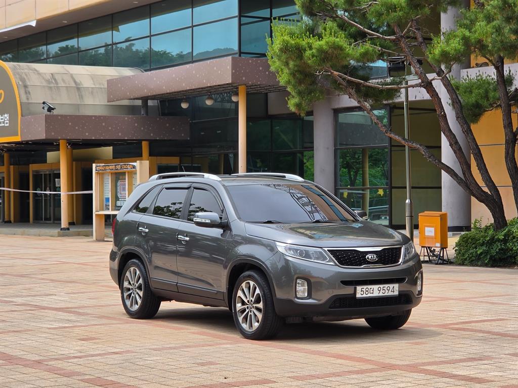 KIA Sorento - Vista 5