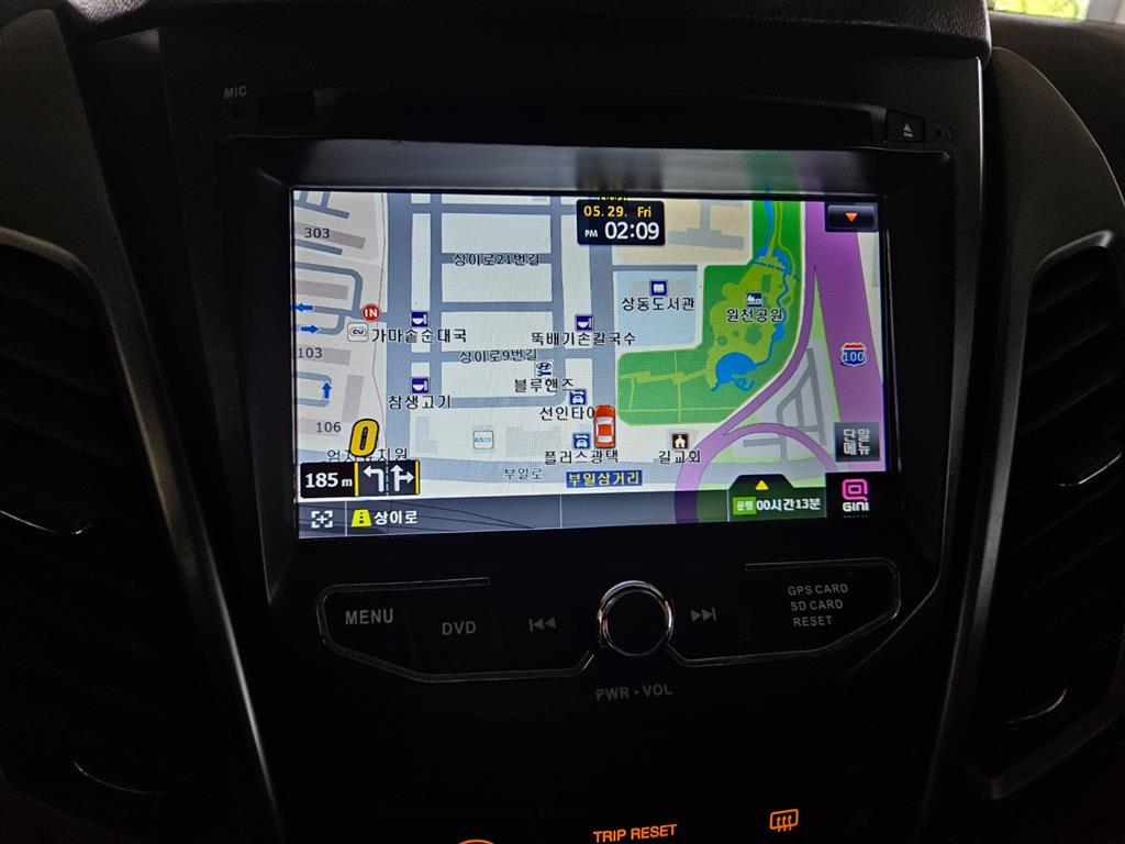 Ssangyong Korando - Vista 10