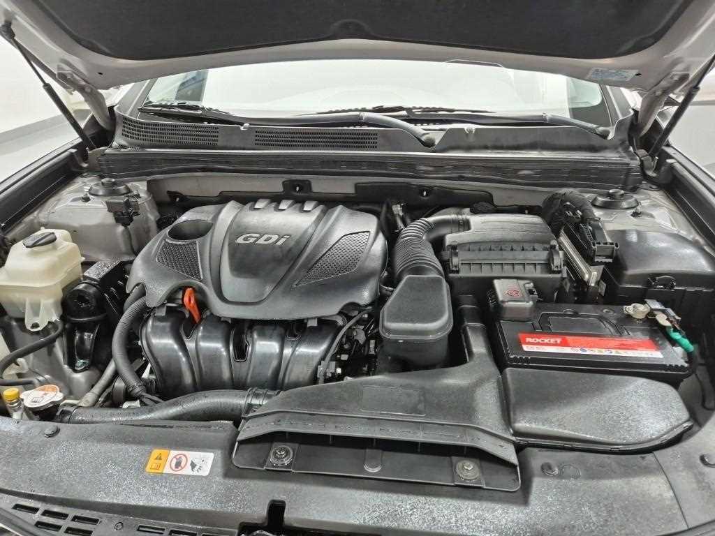 HYUNDAI Grandeur - Vista 5