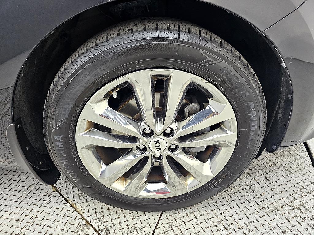 KIA Carnival 2016 Negro - Importación desde Corea - HF Imports Iquique - Foto 20