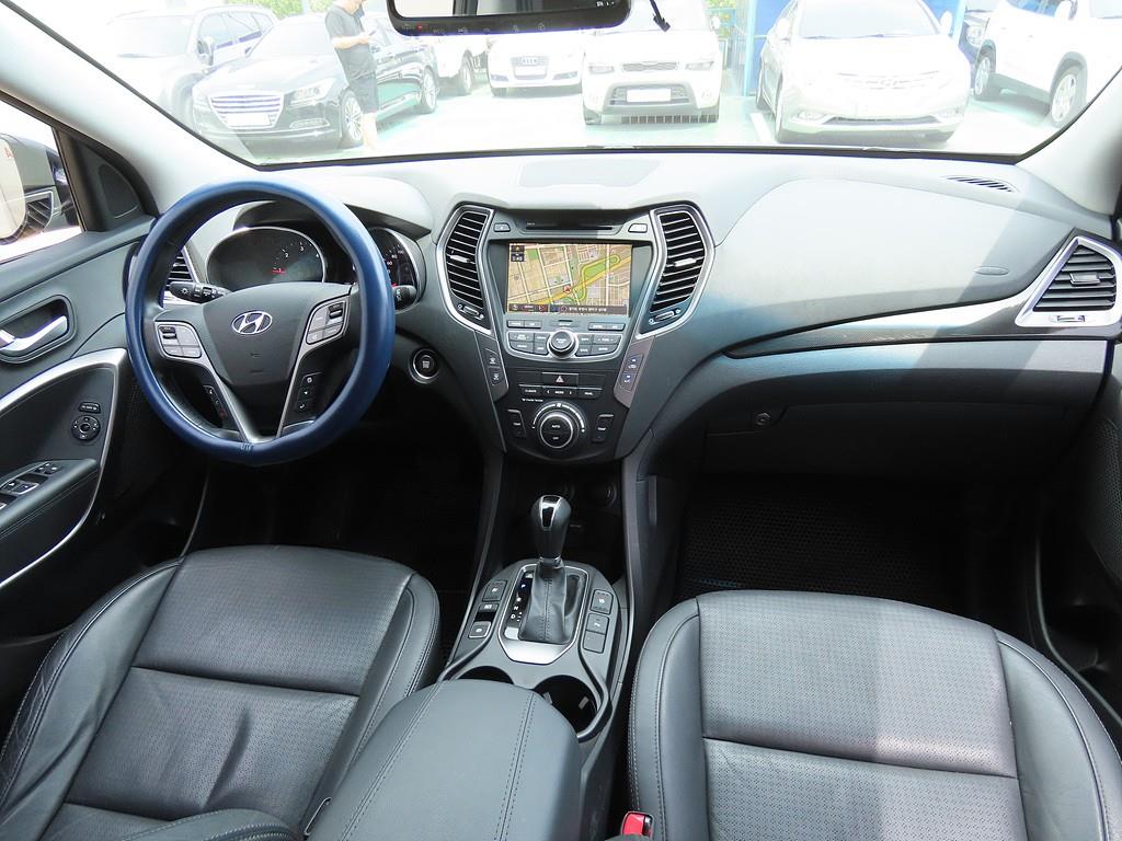 HYUNDAI Santa Fe - Vista 5