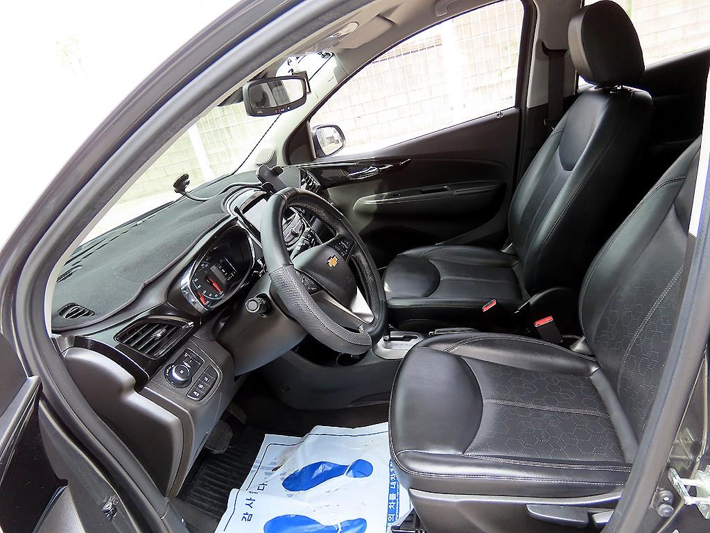 Chevrolet Spark - Vista 5