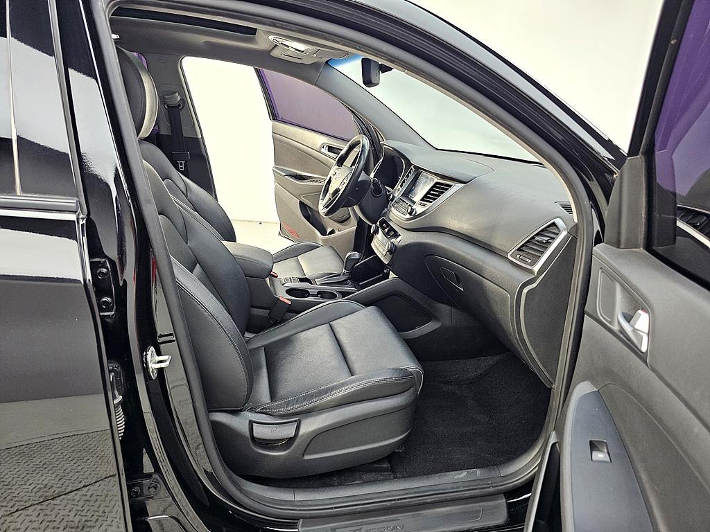 HYUNDAI Tucson - Vista 11