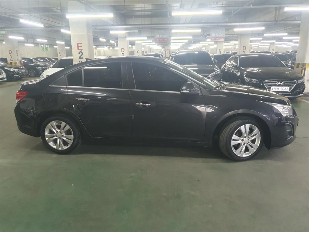 Chevrolet Cruise - Vista 6