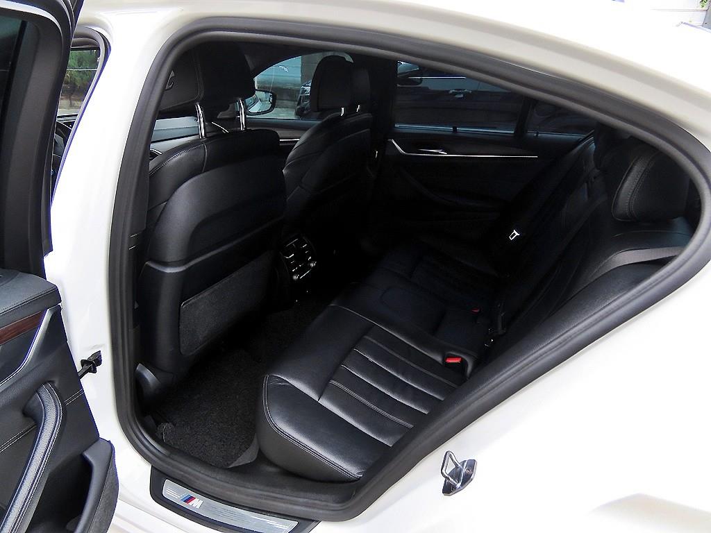 BMW 5 Series - Vista 6