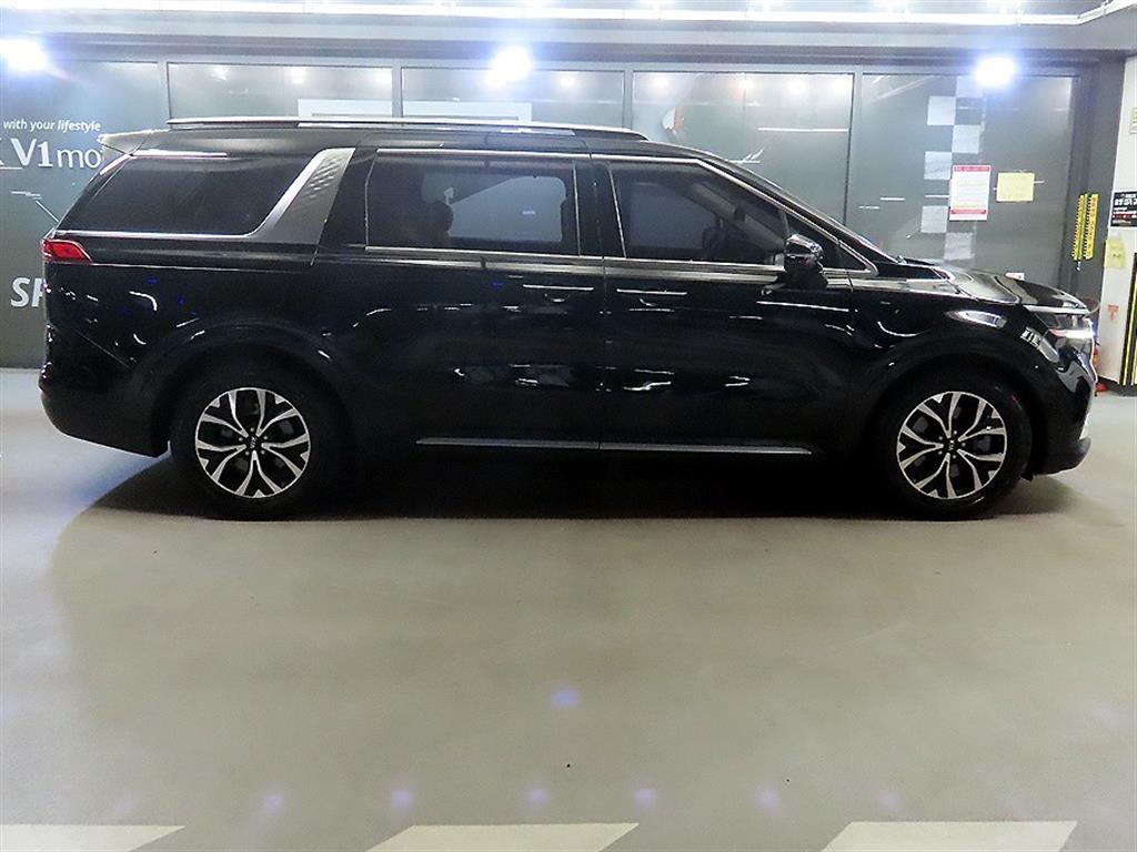 KIA Carnival - Vista 2