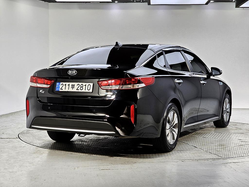 KIA K5 - Vista 4