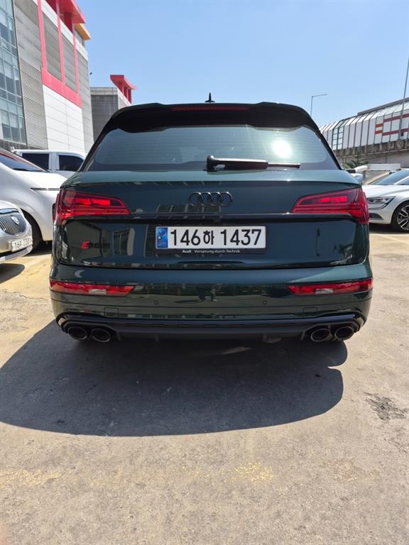 Audi SQ5 2023 Verde - Importación desde Corea - HF Imports Iquique - Foto 17
