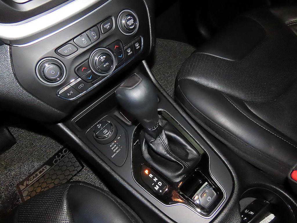 Jeep Cherokee - Vista 12