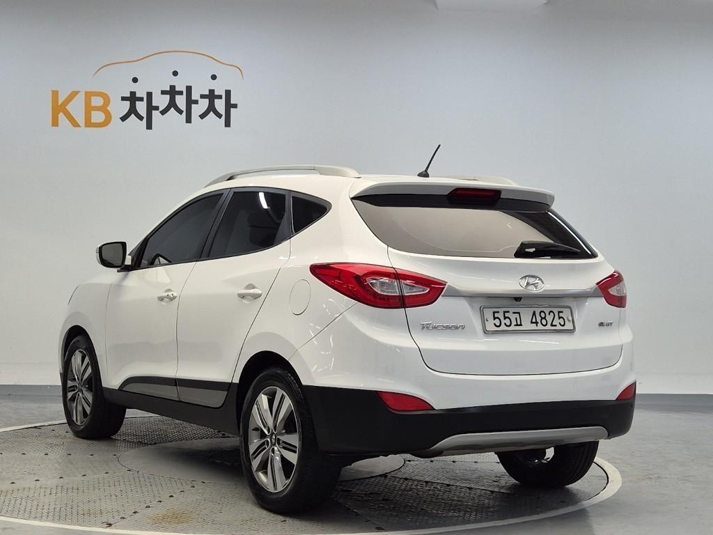 HYUNDAI Tucson - Vista 2