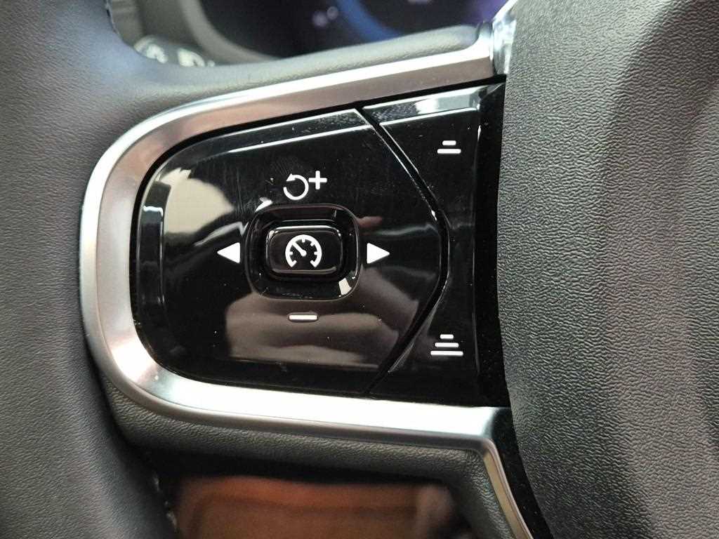 Volvo S60 2024 Negro - Importación desde Corea - HF Imports Iquique - Foto 16