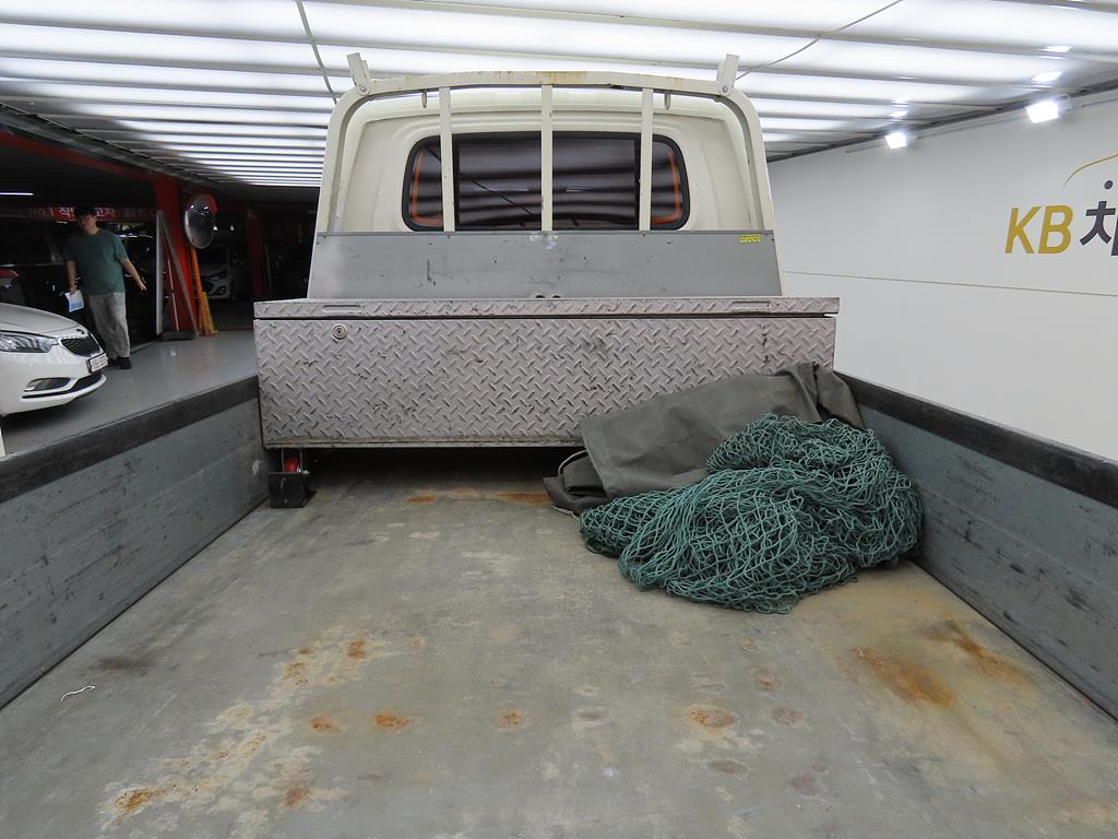 Small Truck Cargo (small) 2015 Blanco - Importación desde Corea - HF Imports Iquique - Foto 14