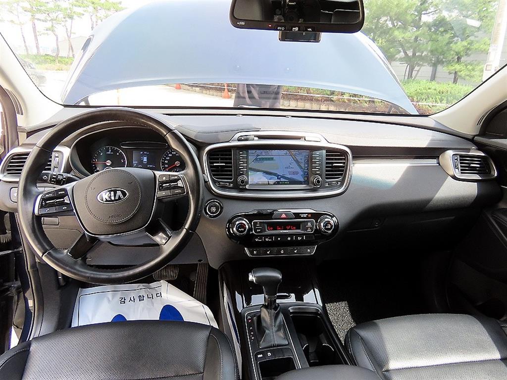 KIA Sorento - Vista 7