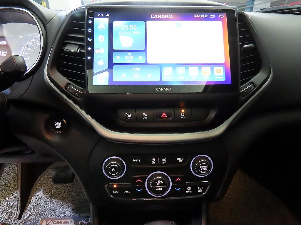 Jeep Cherokee - Vista 11