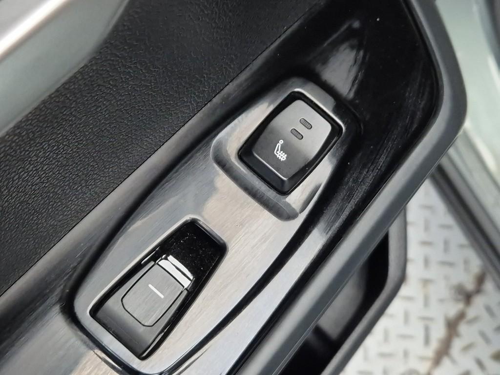 Ssangyong Torres - Vista 9