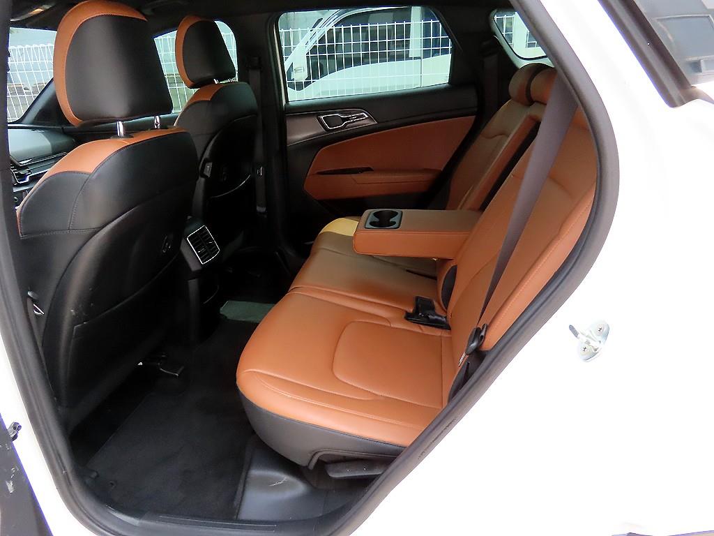 KIA Sportage - Vista 6
