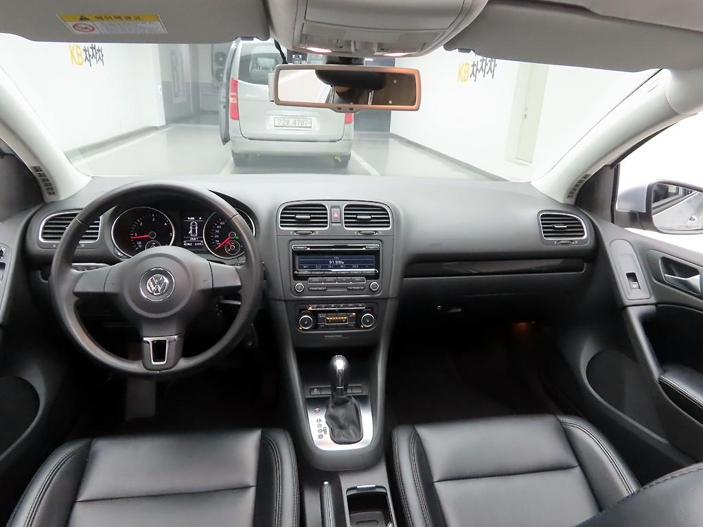 Volkswagen Golf - Vista 7