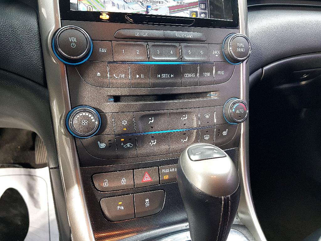 Chevrolet Malibu - Vista 12